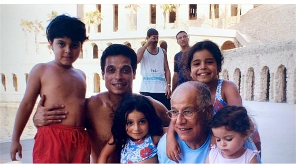 مريم عامر منيب ووالدها