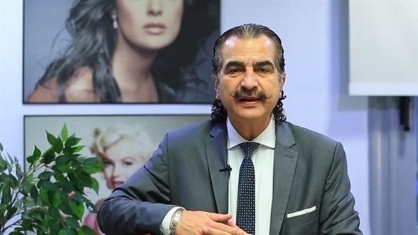 عصام شلتوت الناقد