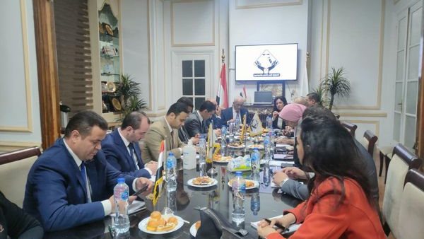 وزير التعليم خلال