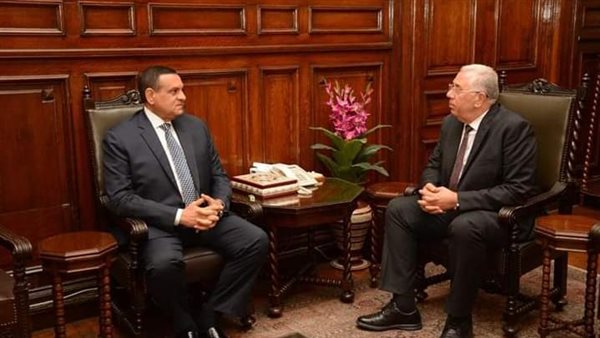 وزير الزراعة