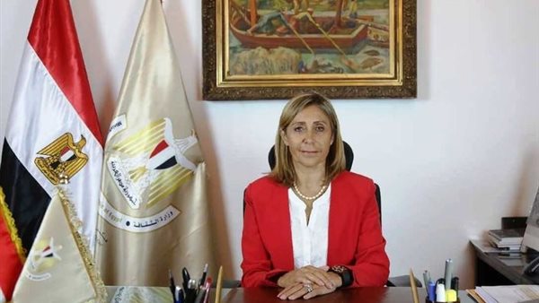 وزيرة الثقافة