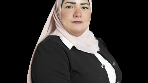  الدكتورة هبة زين