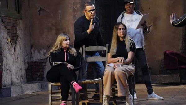 مسرحية سيدتي الجميلة