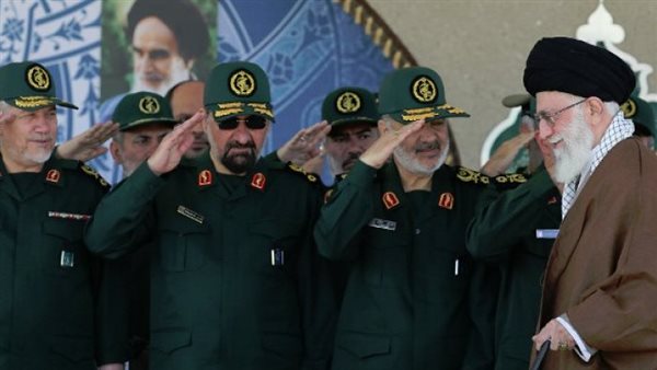 المرشد الإيراني على