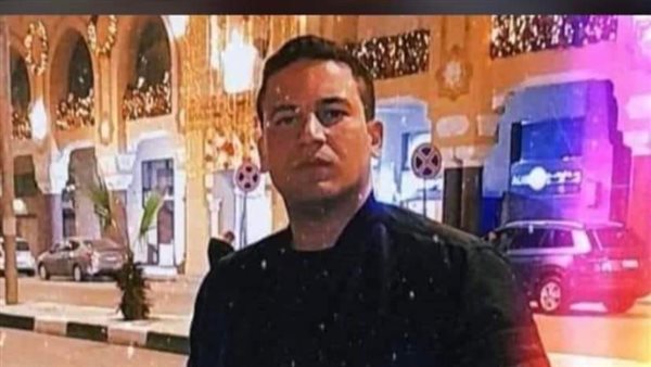 الشاب المتوفي 