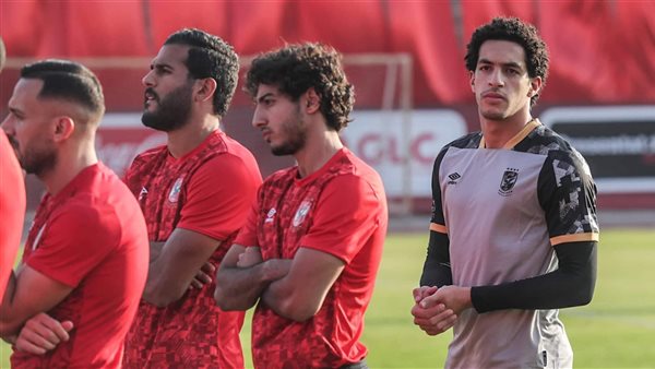 لاعبو الأهلي