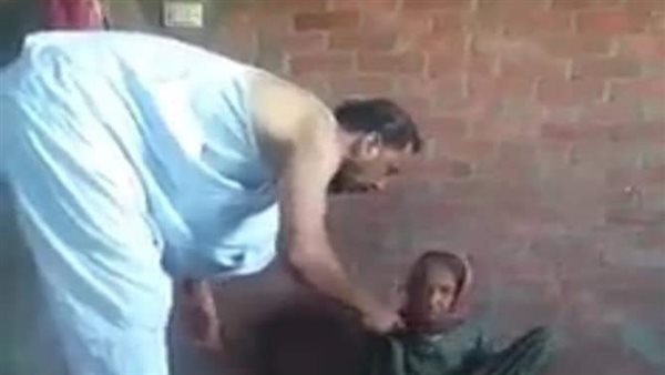 الابن المعتدي على