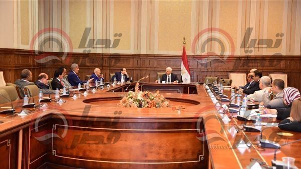  لجنة الشئون التشريعية