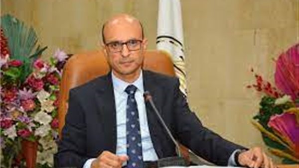 رئيس جامعة أسيوط