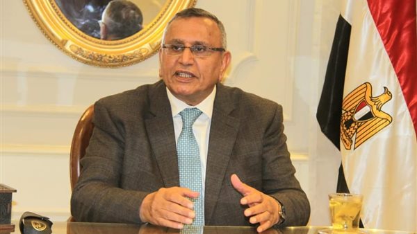 عبد السند يمامة رئيس