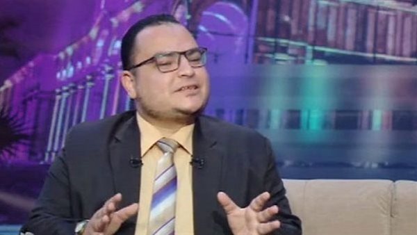  الدكتور مصطفى العكريشي