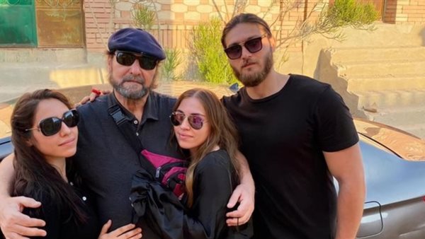 زوج نادية العراقية