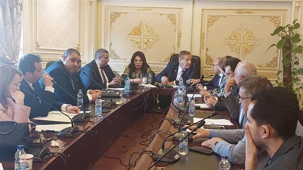  لجنة الخطة والموازنة