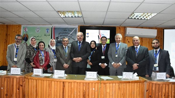 رئيس جامعة السويس