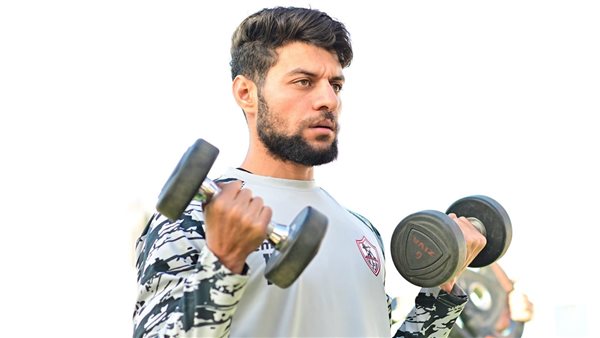 مصطفى شلبي لاعب 