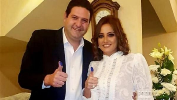 بشرى وزوجها _ أرشيفية