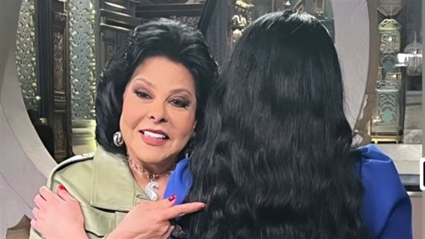 ميريهان حسين مع إسعاد