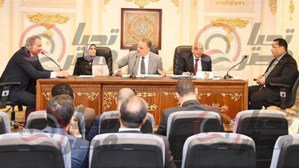 لجنة الاقتراحات والشكاوي