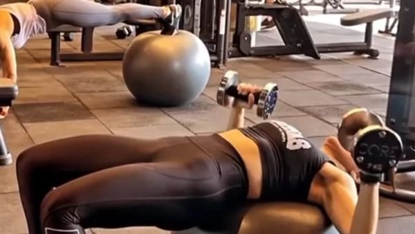 لقاء الخميسي 