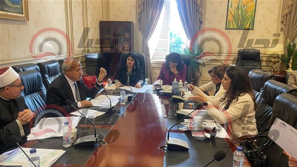 لجنه الإعلام والثقافة