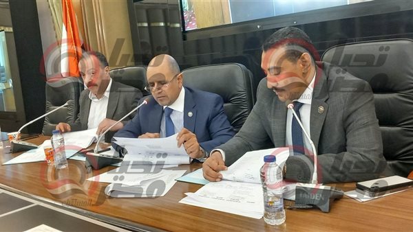 لجنة الطاقة والبيئة