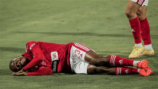 بيرسي تاو لاعب الاهلي