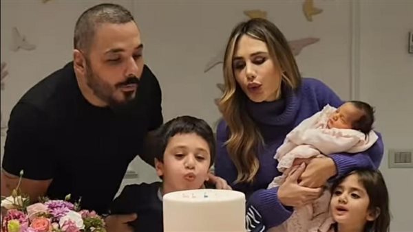 رامي عياش وعائلته