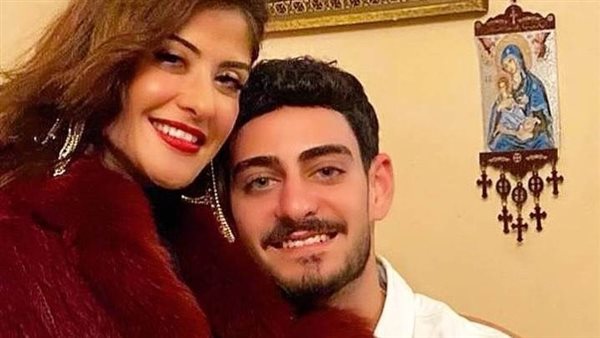 هيدي كرم ونجلها