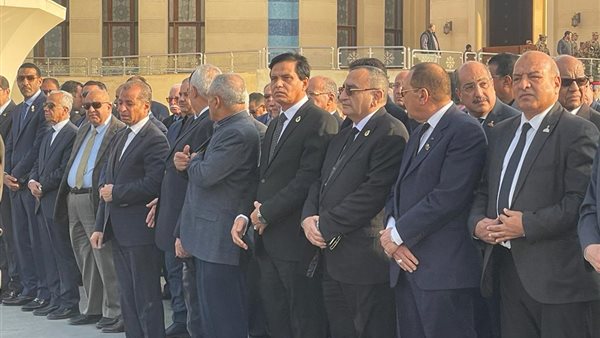 جانب من الجنازة 