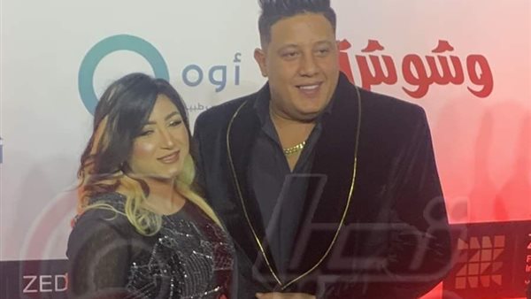 حمو بيكا وزوجته _