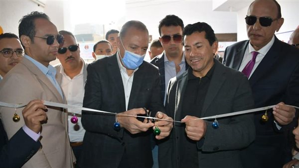 وزير الشباب والرياضة