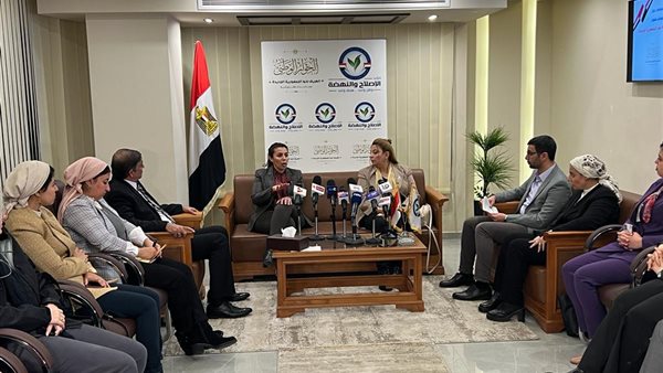 جانب من الصالون 