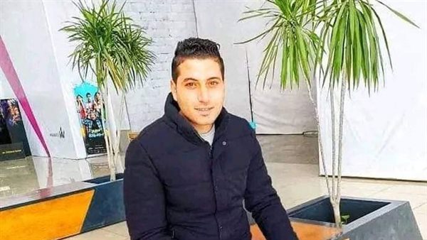 الشاب المتوفي 