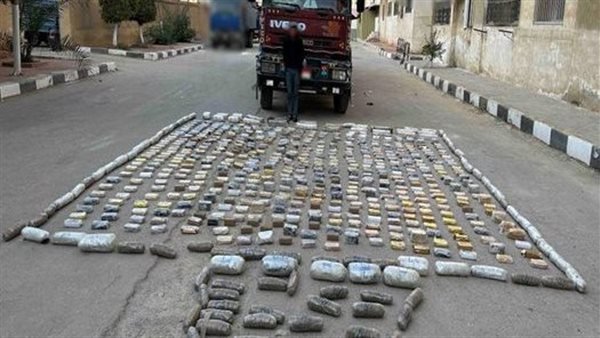 صفقة مخدرات في السويس