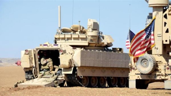 قوات أمريكية مع قوات