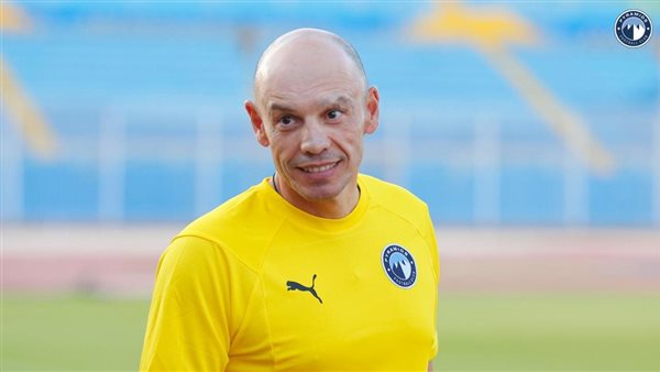 تاكيس جونياس 