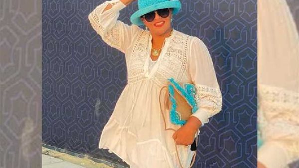 الفنانة هالة صدقي