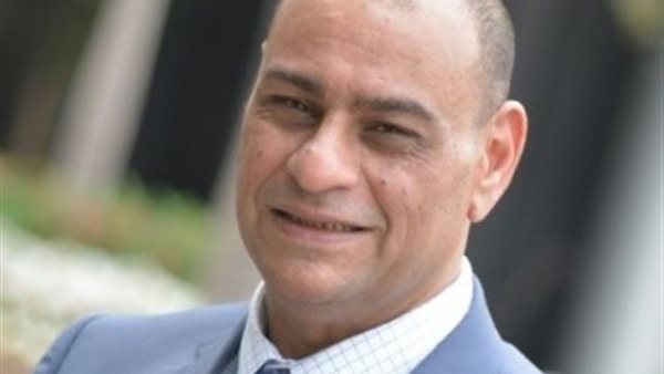 الدكتور محمد عزام