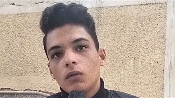 الطالب فارس 