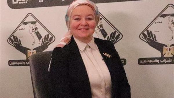 الدكتورة راندا فارس