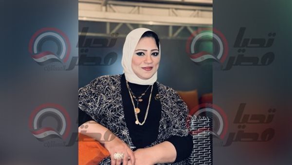 النائبة عزة حسين