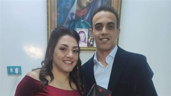 العريس المتوفي مع