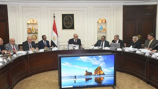 وزير الإسكان