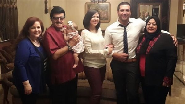 إيمي سمير غانم وأسرتها