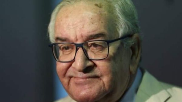 محمد عبد العزيز _