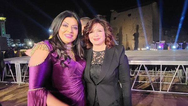 إلهام شاهين وهالة