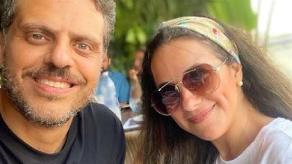 طارق صبري وزوجته