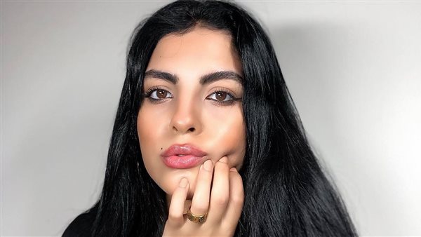 الممثلة دنيا جمعة