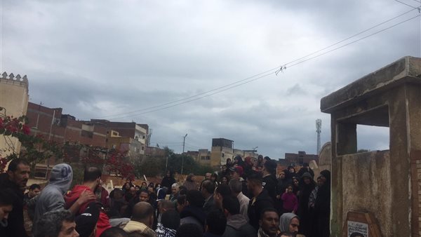 جانب من الجنازة 