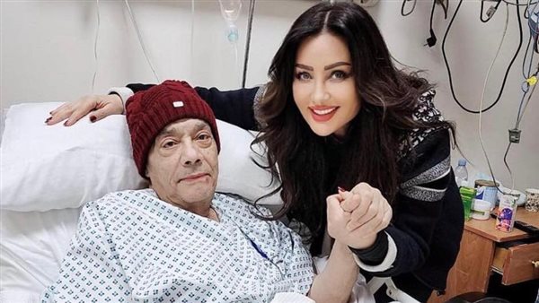 لطيفة وحلمي بكر